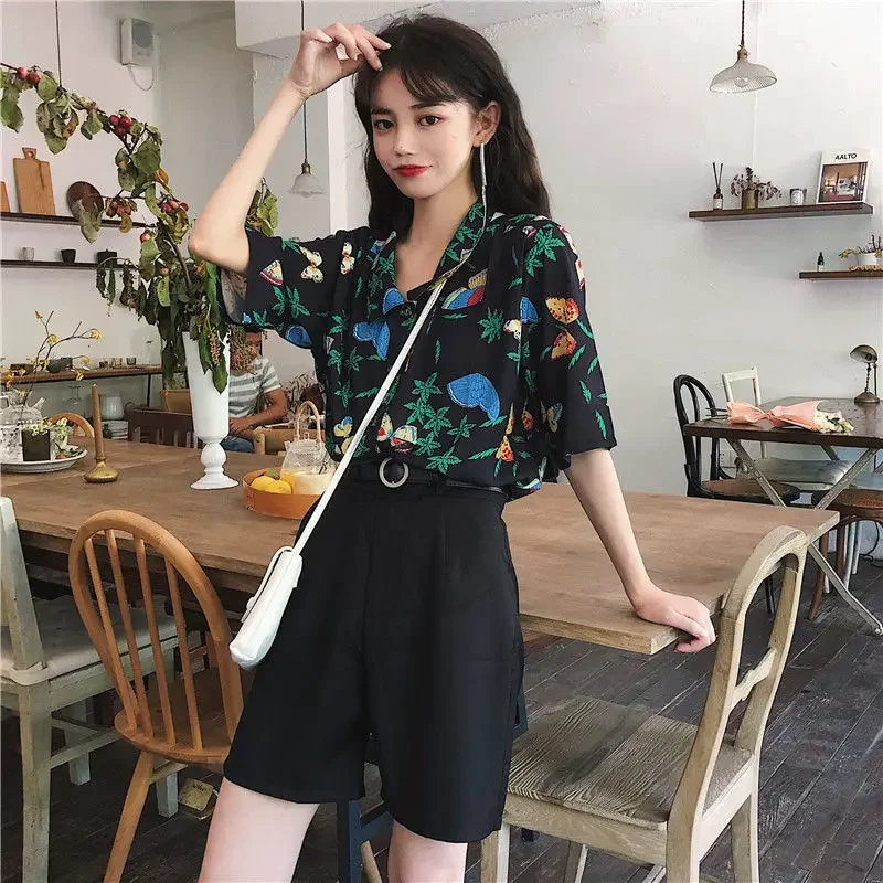 Shirts Women Corduroy Patch Po - Korean Student Lifestyle ulasan dan harga